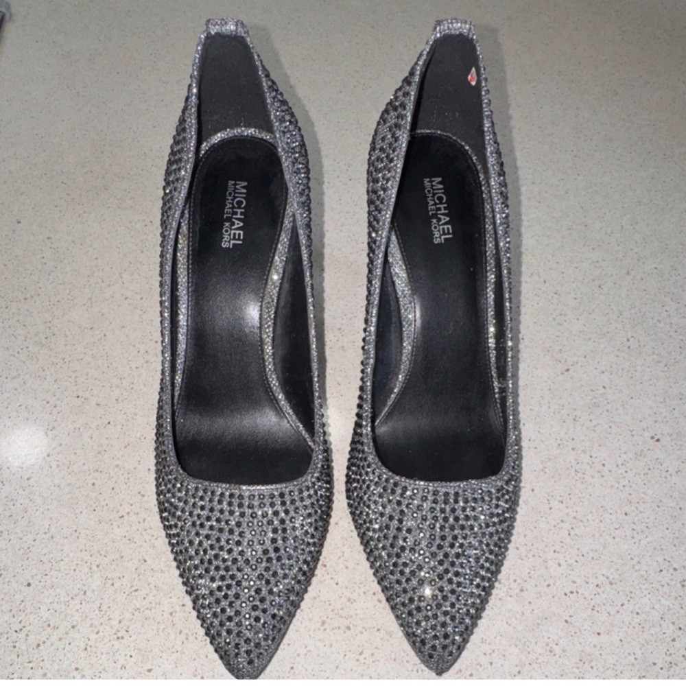 Michael Kors Glittering Silver Heels